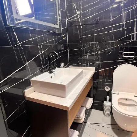 Lionyx Home&suites Lägenhetshotell *